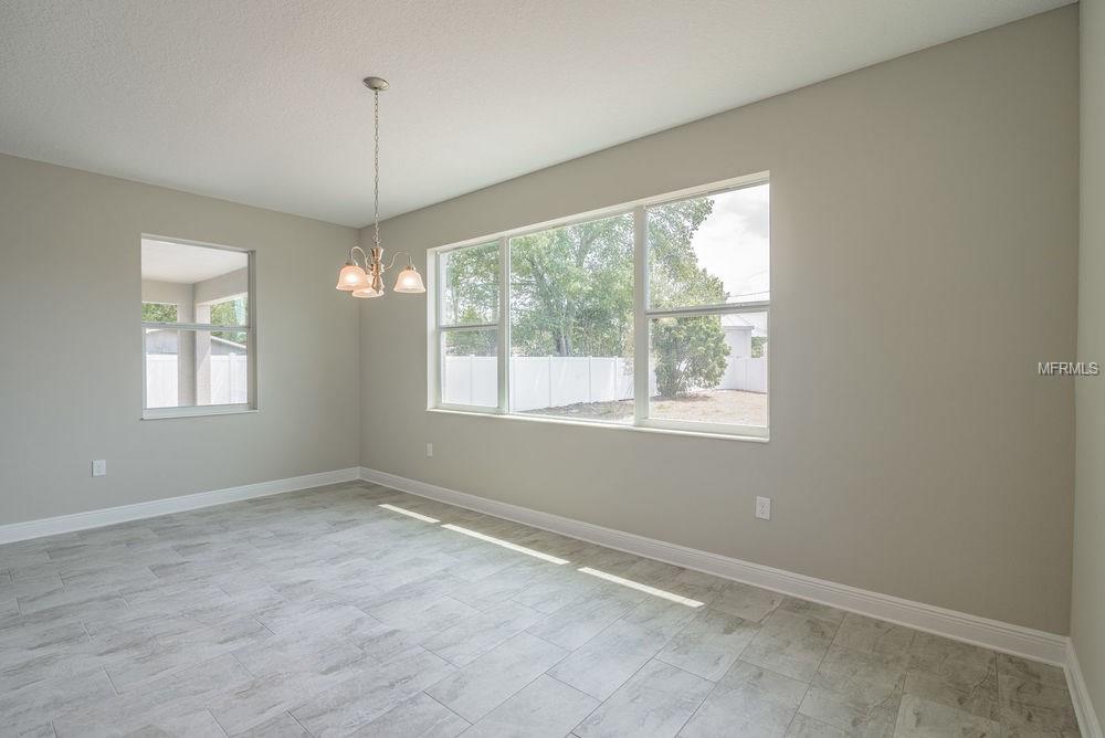 1200 MUROK WAY S, SAINT PETERSBURG, Florida 33705, 5 Bedrooms Bedrooms, 8 Rooms Rooms,4 BathroomsBathrooms,Residential,For sale,MUROK,T2923979