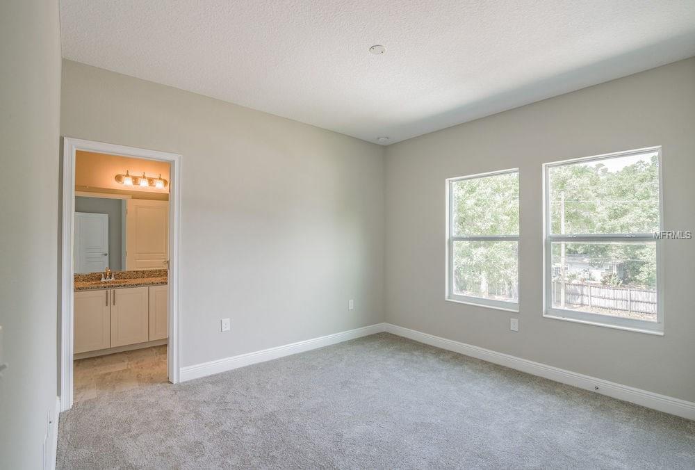 1200 MUROK WAY S, SAINT PETERSBURG, Florida 33705, 5 Bedrooms Bedrooms, 8 Rooms Rooms,4 BathroomsBathrooms,Residential,For sale,MUROK,T2923979