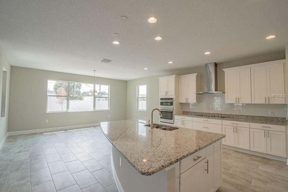 1200 MUROK WAY S, SAINT PETERSBURG, Florida 33705, 5 Bedrooms Bedrooms, 8 Rooms Rooms,4 BathroomsBathrooms,Residential,For sale,MUROK,T2923979