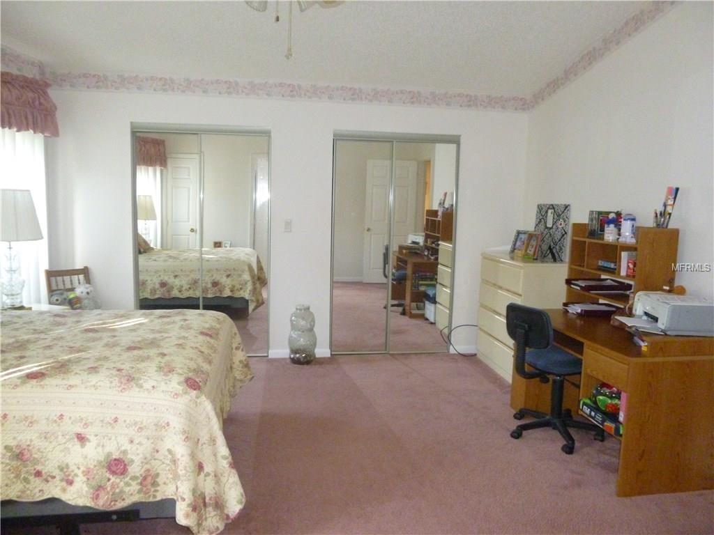 16566 96TH COURT, SUMMERFIELD, Florida 34491, 2 Bedrooms Bedrooms, 6 Rooms Rooms,2 BathroomsBathrooms,Residential,For sale,96TH,G4851997