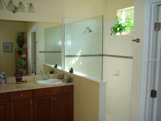 14438 STIRLING DRIVE, LAKEWOOD RANCH, Florida 34202, 3 Bedrooms Bedrooms, 7 Rooms Rooms,2 BathroomsBathrooms,Residential,For sale,STIRLING,A4208267