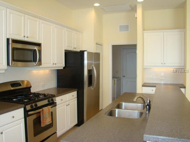 14438 STIRLING DRIVE, LAKEWOOD RANCH, Florida 34202, 3 Bedrooms Bedrooms, 7 Rooms Rooms,2 BathroomsBathrooms,Residential,For sale,STIRLING,A4208267