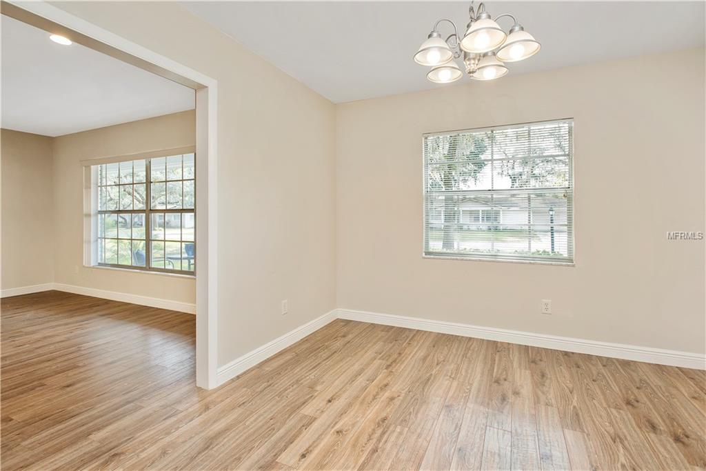 2016 CRICKET LANE, VALRICO, Florida 33594, 3 Bedrooms Bedrooms, 8 Rooms Rooms,2 BathroomsBathrooms,Residential,For sale,CRICKET,T2927487