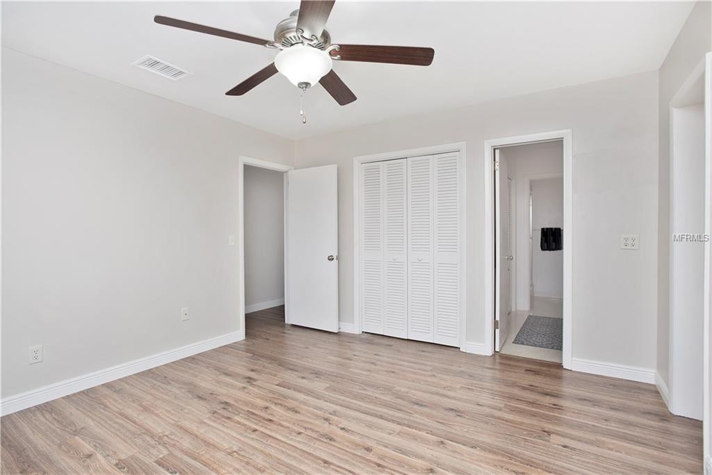 2016 CRICKET LANE, VALRICO, Florida 33594, 3 Bedrooms Bedrooms, 8 Rooms Rooms,2 BathroomsBathrooms,Residential,For sale,CRICKET,T2927487