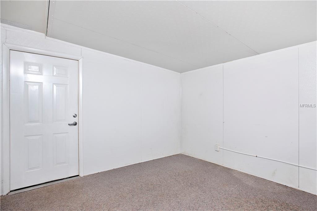 2016 CRICKET LANE, VALRICO, Florida 33594, 3 Bedrooms Bedrooms, 8 Rooms Rooms,2 BathroomsBathrooms,Residential,For sale,CRICKET,T2927487