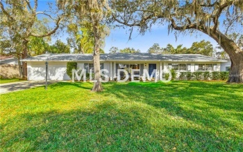 2016 CRICKET LANE, VALRICO, Florida 33594, 3 Bedrooms Bedrooms, 8 Rooms Rooms,2 BathroomsBathrooms,Residential,For sale,CRICKET,T2927487