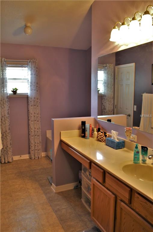 1844 CORNER MEADOW CIRCLE, ORLANDO, Florida 32820, 3 Bedrooms Bedrooms, 8 Rooms Rooms,2 BathroomsBathrooms,Residential,For sale,CORNER MEADOW,O5561447