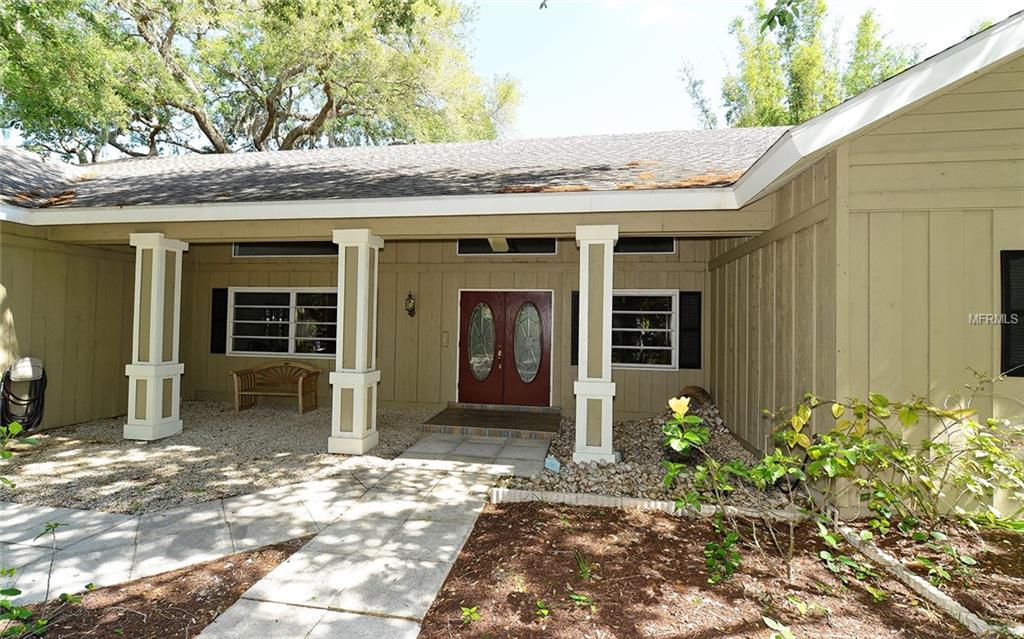 1631 SPRING CREEK DRIVE, SARASOTA, Florida 34239, 4 Bedrooms Bedrooms, 6 Rooms Rooms,3 BathroomsBathrooms,Residential,For sale,SPRING CREEK,A4209885
