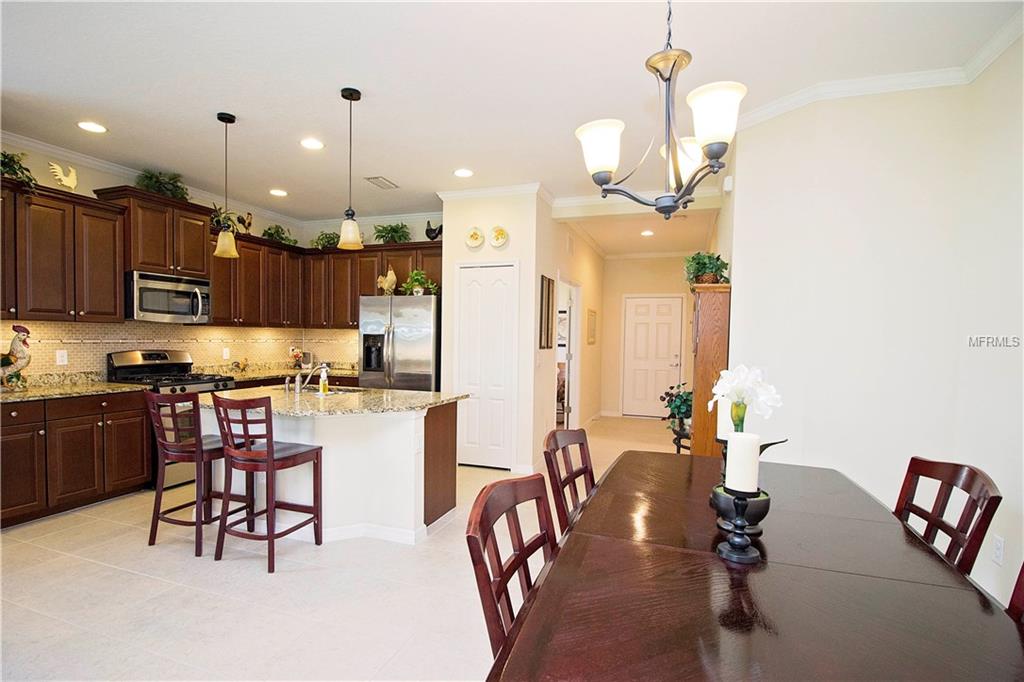 5055 MAYMONT PARK CIRCLE, BRADENTON, Florida 34203, 2 Bedrooms Bedrooms, 7 Rooms Rooms,2 BathroomsBathrooms,Residential,For sale,MAYMONT PARK,A4210042