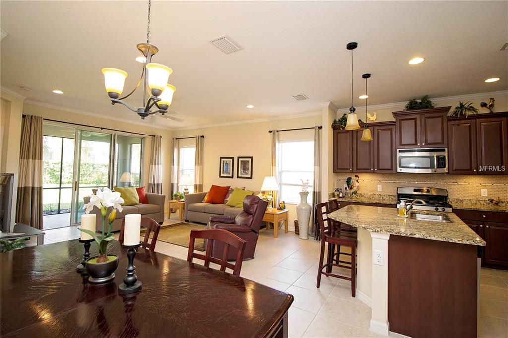 5055 MAYMONT PARK CIRCLE, BRADENTON, Florida 34203, 2 Bedrooms Bedrooms, 7 Rooms Rooms,2 BathroomsBathrooms,Residential,For sale,MAYMONT PARK,A4210042