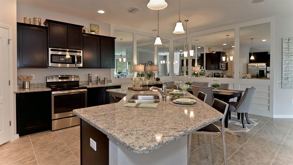 7727 TIMBERVIEW LOOP, WESLEY CHAPEL, Florida 33545, 3 Bedrooms Bedrooms, 6 Rooms Rooms,2 BathroomsBathrooms,Residential,For sale,TIMBERVIEW,T2905439