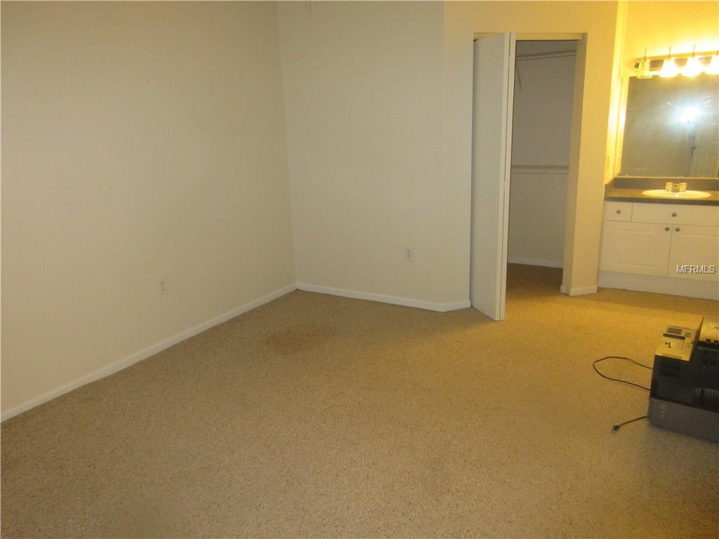 2107 PORTOFINO PLACE, PALM HARBOR, Florida 34683, 3 Bedrooms Bedrooms, 7 Rooms Rooms,2 BathroomsBathrooms,Residential,For sale,PORTOFINO,T2909236