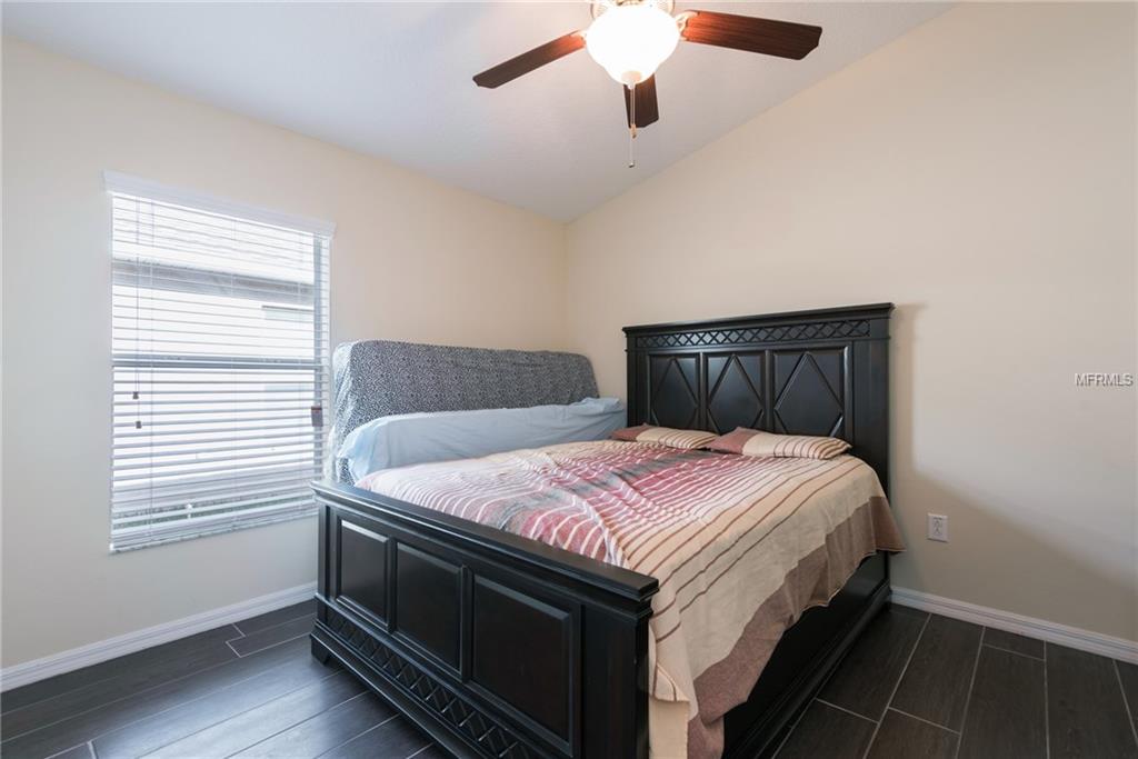 10309 SUMMER AZURE DRIVE, RIVERVIEW, Florida 33578, 4 Bedrooms Bedrooms, 7 Rooms Rooms,2 BathroomsBathrooms,Residential,For sale,SUMMER AZURE,A4204605