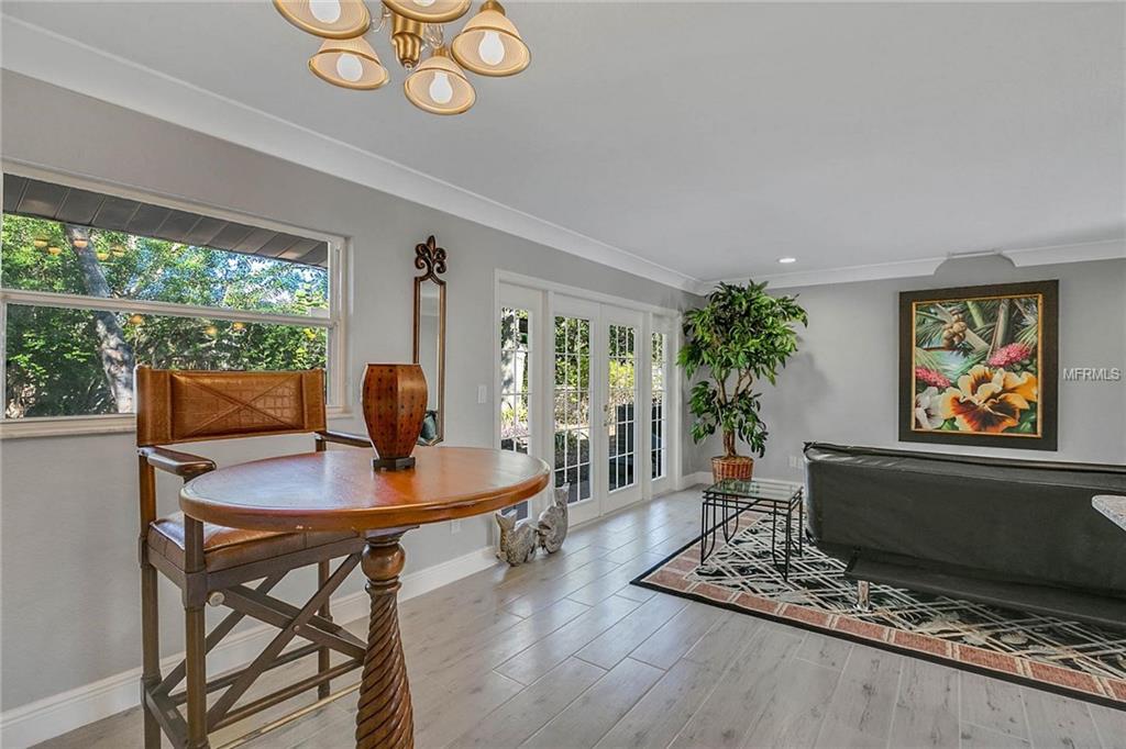 4709 W COACHMAN AVENUE, TAMPA, Florida 33611, 3 Bedrooms Bedrooms, 6 Rooms Rooms,2 BathroomsBathrooms,Residential,For sale,COACHMAN,T2922034