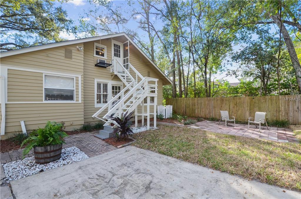 1615 E AMELIA STREET, ORLANDO, Florida 32803, 4 Bedrooms Bedrooms, 9 Rooms Rooms,3 BathroomsBathrooms,Residential,For sale,AMELIA,O5556162