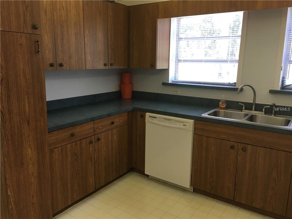 298 W WENTWORTH STREET, ENGLEWOOD, Florida 34223, 4 Bedrooms Bedrooms, 7 Rooms Rooms,2 BathroomsBathrooms,Residential,For sale,WENTWORTH,C7248062