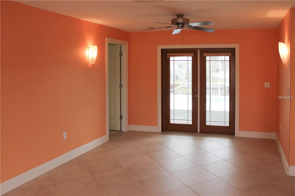 245 VIA HAVARRE, MERRITT ISLAND, Florida 32953, 3 Bedrooms Bedrooms, 7 Rooms Rooms,2 BathroomsBathrooms,Residential,For sale,VIA HAVARRE,O5558154