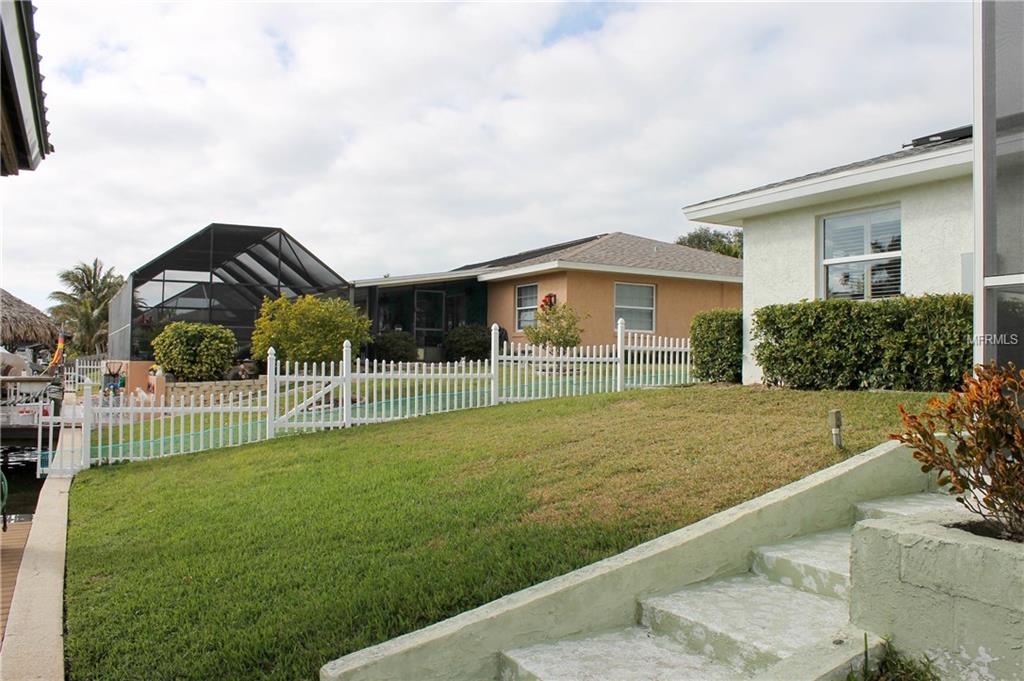 245 VIA HAVARRE, MERRITT ISLAND, Florida 32953, 3 Bedrooms Bedrooms, 7 Rooms Rooms,2 BathroomsBathrooms,Residential,For sale,VIA HAVARRE,O5558154