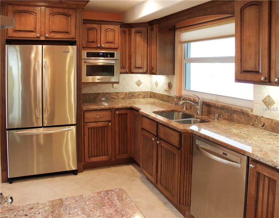 245 VIA HAVARRE, MERRITT ISLAND, Florida 32953, 3 Bedrooms Bedrooms, 7 Rooms Rooms,2 BathroomsBathrooms,Residential,For sale,VIA HAVARRE,O5558154