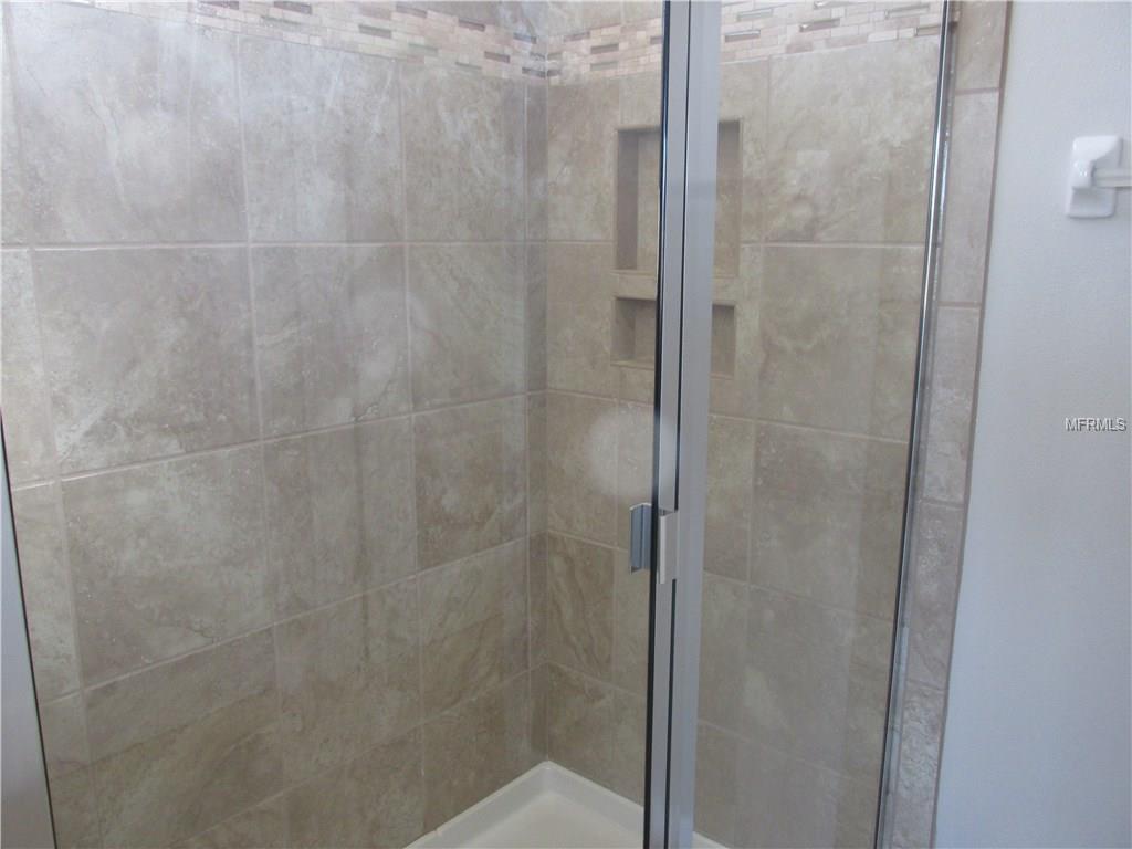 2195 ONTARIO WAY, LAKELAND, Florida 33805, 4 Bedrooms Bedrooms, 10 Rooms Rooms,3 BathroomsBathrooms,Residential,For sale,ONTARIO,L4725248