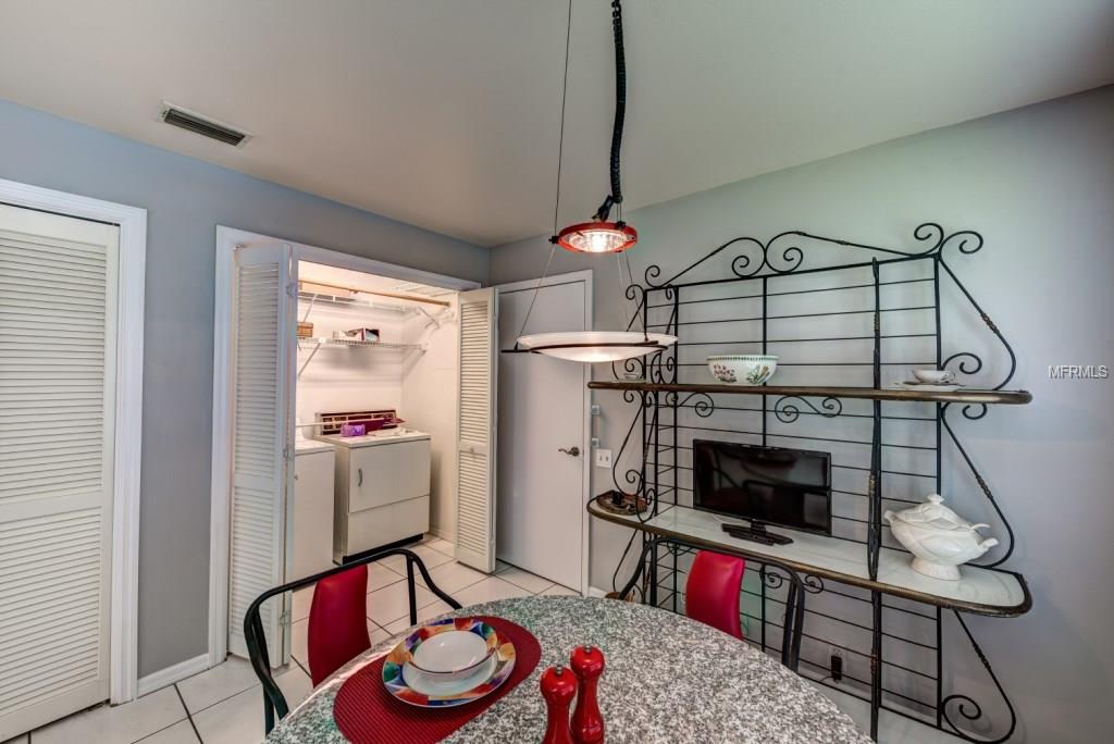 4321 MUIRFIELD DRIVE, BRADENTON, Florida 34210, 2 Bedrooms Bedrooms, 8 Rooms Rooms,2 BathroomsBathrooms,Residential,For sale,MUIRFIELD,A4208618