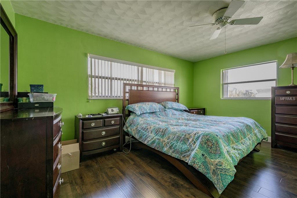 1325 HOWARD STREET, CLEARWATER, Florida 33756, 2 Bedrooms Bedrooms, 3 Rooms Rooms,2 BathroomsBathrooms,Residential,For sale,HOWARD,U7846494