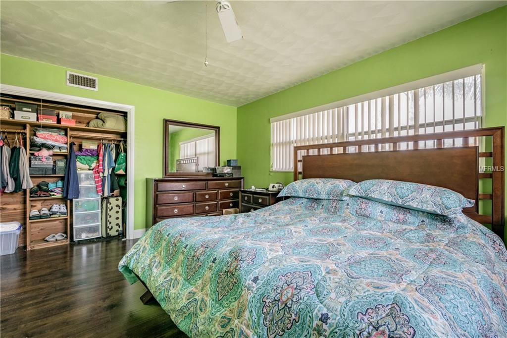 1325 HOWARD STREET, CLEARWATER, Florida 33756, 2 Bedrooms Bedrooms, 3 Rooms Rooms,2 BathroomsBathrooms,Residential,For sale,HOWARD,U7846494