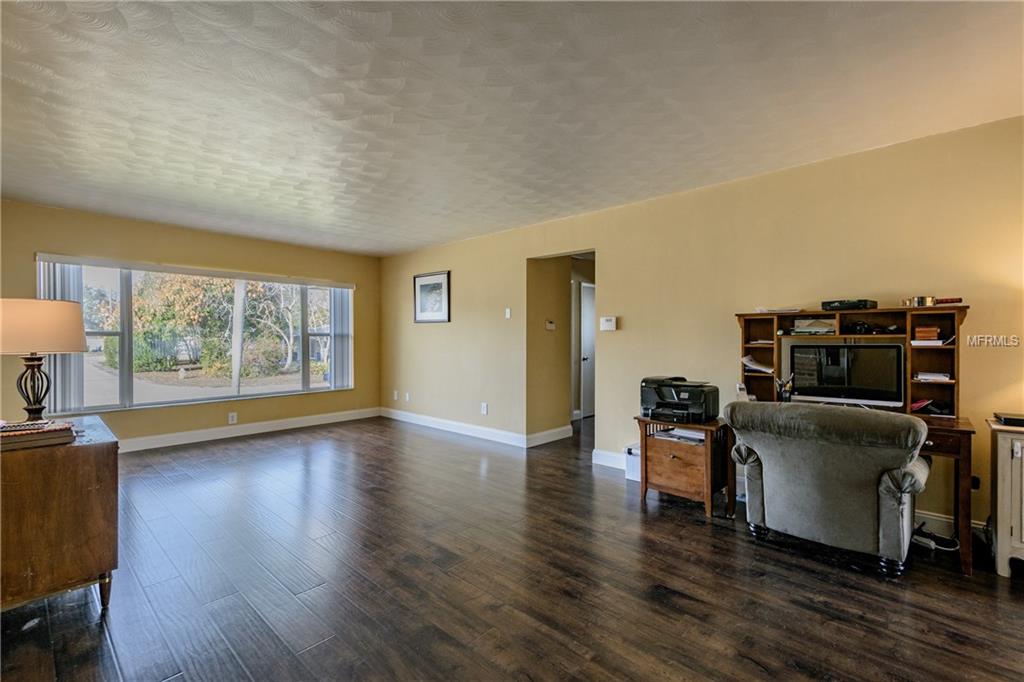 1325 HOWARD STREET, CLEARWATER, Florida 33756, 2 Bedrooms Bedrooms, 3 Rooms Rooms,2 BathroomsBathrooms,Residential,For sale,HOWARD,U7846494