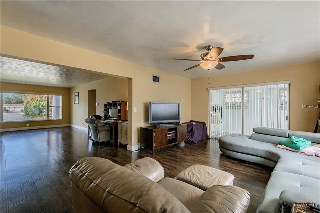 1325 HOWARD STREET, CLEARWATER, Florida 33756, 2 Bedrooms Bedrooms, 3 Rooms Rooms,2 BathroomsBathrooms,Residential,For sale,HOWARD,U7846494