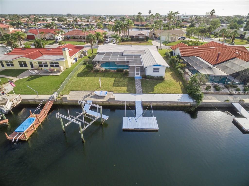 3617 HARBORVIEW COURT, NEW PORT RICHEY, Florida 34652, 3 Bedrooms Bedrooms, 7 Rooms Rooms,2 BathroomsBathrooms,Residential,For sale,HARBORVIEW,W7637616