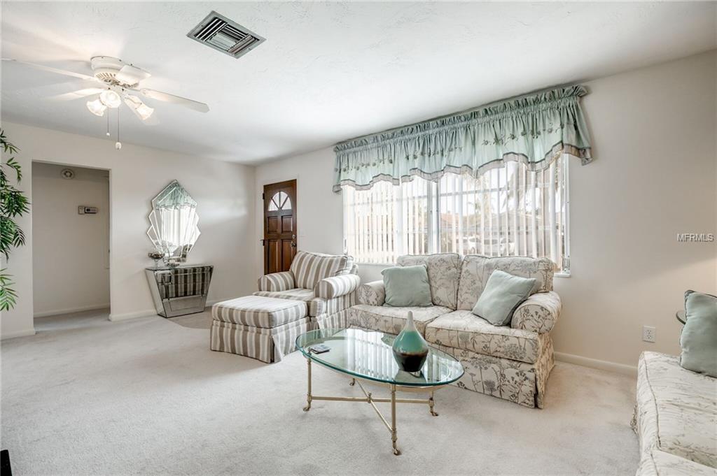 3617 HARBORVIEW COURT, NEW PORT RICHEY, Florida 34652, 3 Bedrooms Bedrooms, 7 Rooms Rooms,2 BathroomsBathrooms,Residential,For sale,HARBORVIEW,W7637616