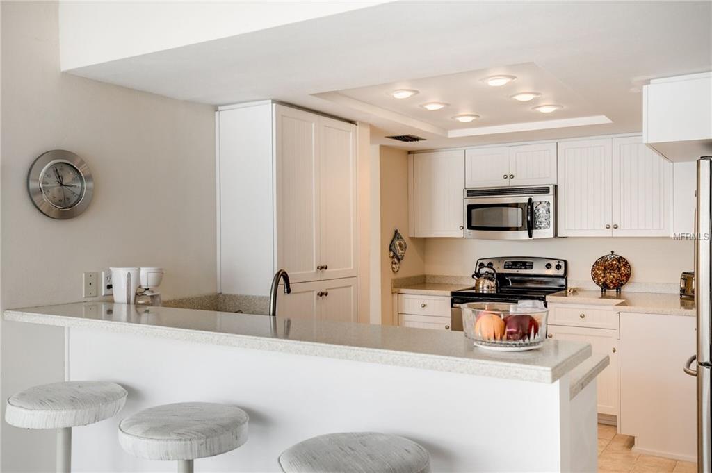 3617 HARBORVIEW COURT, NEW PORT RICHEY, Florida 34652, 3 Bedrooms Bedrooms, 7 Rooms Rooms,2 BathroomsBathrooms,Residential,For sale,HARBORVIEW,W7637616