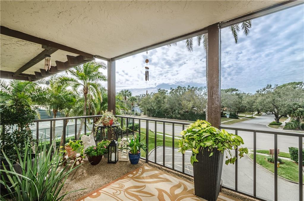 3021 COUNTRYSIDE BOULEVARD, CLEARWATER, Florida 33761, 2 Bedrooms Bedrooms, 3 Rooms Rooms,2 BathroomsBathrooms,Residential,For sale,COUNTRYSIDE,U7847305