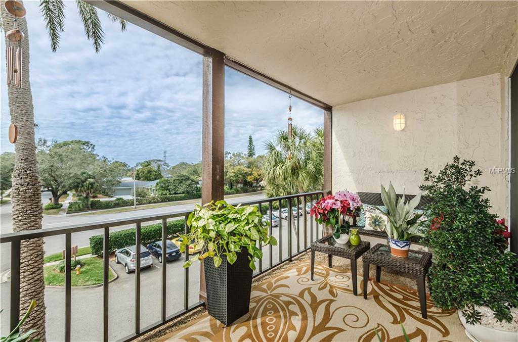 3021 COUNTRYSIDE BOULEVARD, CLEARWATER, Florida 33761, 2 Bedrooms Bedrooms, 3 Rooms Rooms,2 BathroomsBathrooms,Residential,For sale,COUNTRYSIDE,U7847305