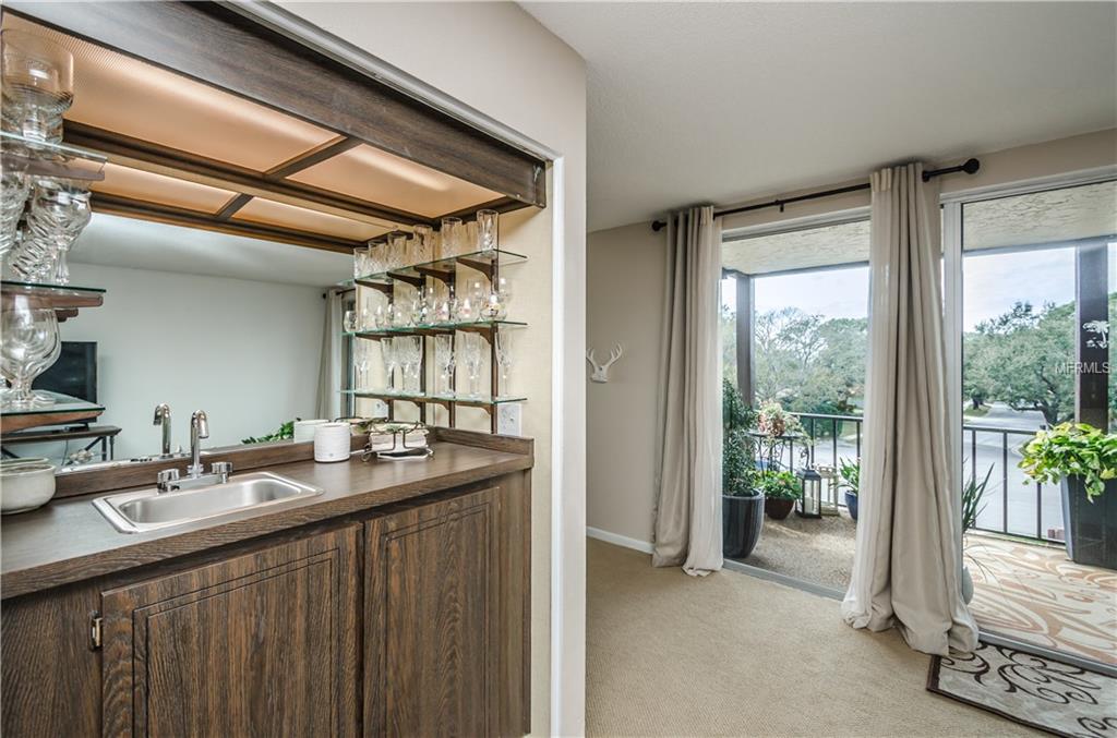 3021 COUNTRYSIDE BOULEVARD, CLEARWATER, Florida 33761, 2 Bedrooms Bedrooms, 3 Rooms Rooms,2 BathroomsBathrooms,Residential,For sale,COUNTRYSIDE,U7847305