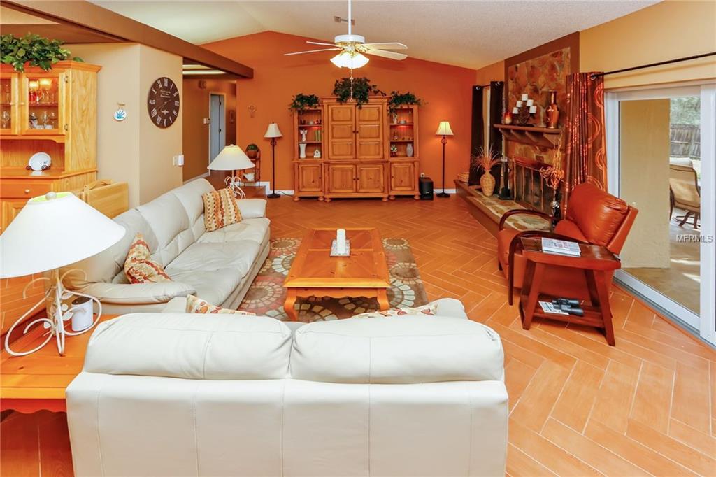 5358 BLACK PINE DRIVE, TAMPA, Florida 33624, 3 Bedrooms Bedrooms, 7 Rooms Rooms,2 BathroomsBathrooms,Residential,For sale,BLACK PINE,T2928214