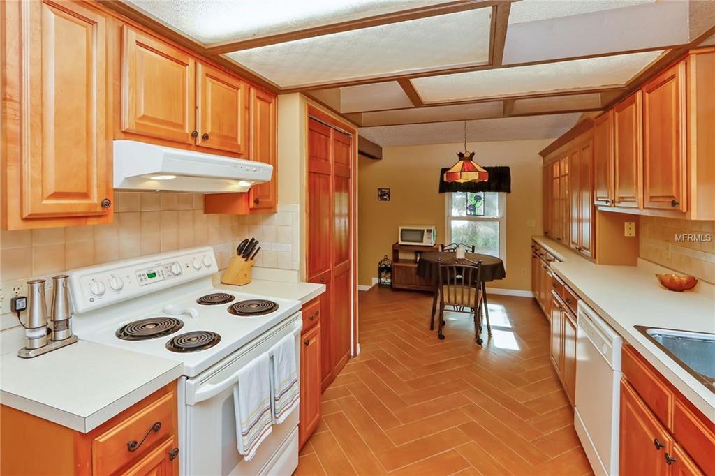 5358 BLACK PINE DRIVE, TAMPA, Florida 33624, 3 Bedrooms Bedrooms, 7 Rooms Rooms,2 BathroomsBathrooms,Residential,For sale,BLACK PINE,T2928214