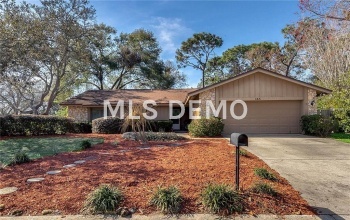 155 HOLDERNESS DR, LONGWOOD, Florida 32779, 4 Bedrooms Bedrooms, 8 Rooms Rooms,2 BathroomsBathrooms,Residential,For sale,HOLDERNESS DR,O5561840