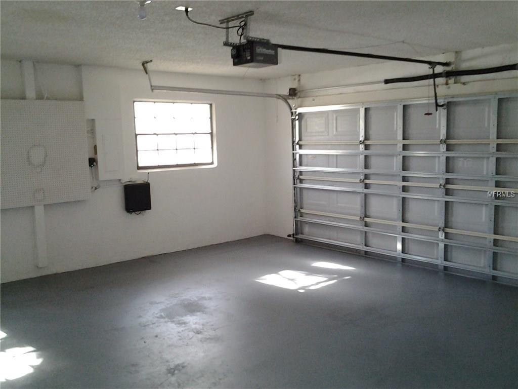 1915 DALECROFT ROAD, SARASOTA, Florida 34235, 2 Bedrooms Bedrooms, 7 Rooms Rooms,2 BathroomsBathrooms,Residential,For sale,DALECROFT,A4210108