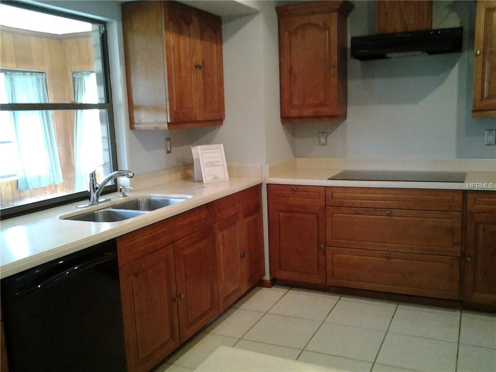 1915 DALECROFT ROAD, SARASOTA, Florida 34235, 2 Bedrooms Bedrooms, 7 Rooms Rooms,2 BathroomsBathrooms,Residential,For sale,DALECROFT,A4210108