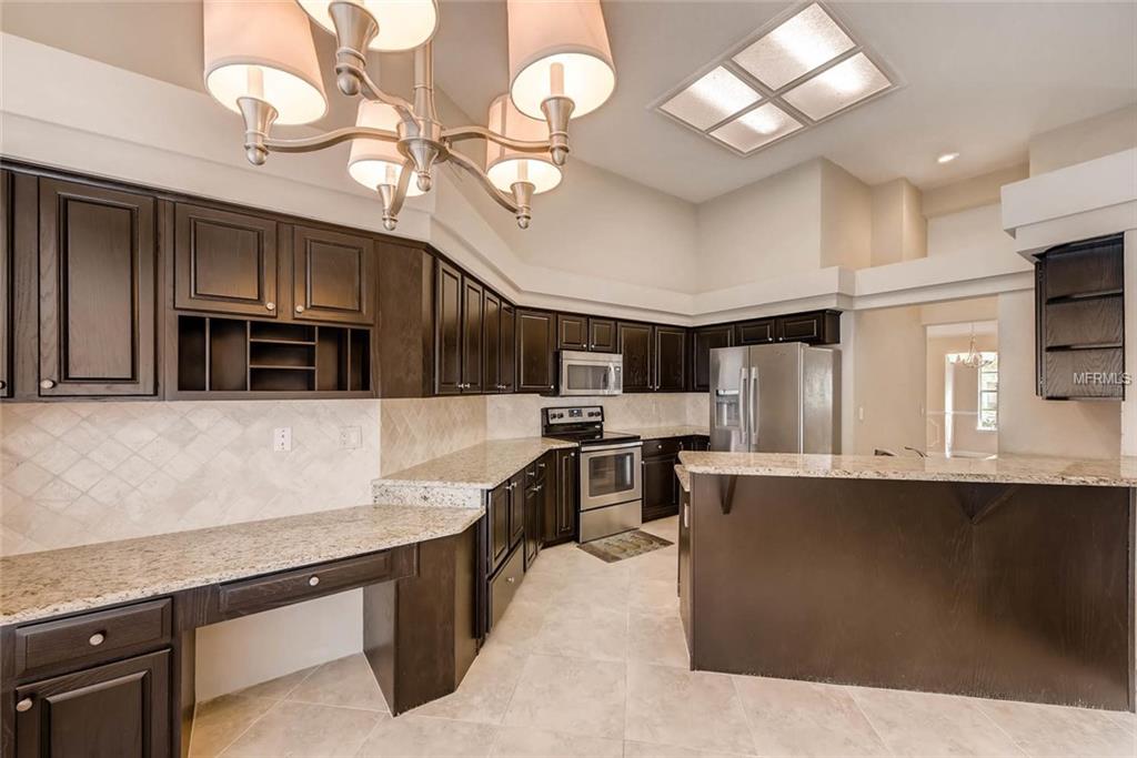 8013 WINPINE COURT, ORLANDO, Florida 32819, 4 Bedrooms Bedrooms, 5 Rooms Rooms,4 BathroomsBathrooms,Residential,For sale,WINPINE,O5542011