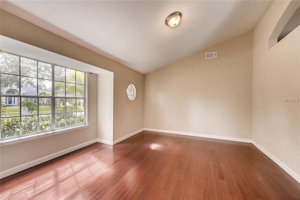 8013 WINPINE COURT, ORLANDO, Florida 32819, 4 Bedrooms Bedrooms, 5 Rooms Rooms,4 BathroomsBathrooms,Residential,For sale,WINPINE,O5542011