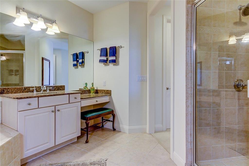 4 ACADEMY WAY S, ST PETERSBURG, Florida 33711, 3 Bedrooms Bedrooms, 6 Rooms Rooms,2 BathroomsBathrooms,Residential,For sale,ACADEMY,U7845279