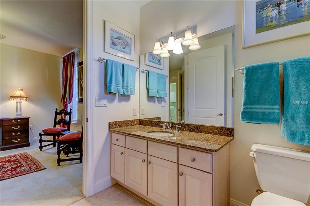 4 ACADEMY WAY S, ST PETERSBURG, Florida 33711, 3 Bedrooms Bedrooms, 6 Rooms Rooms,2 BathroomsBathrooms,Residential,For sale,ACADEMY,U7845279