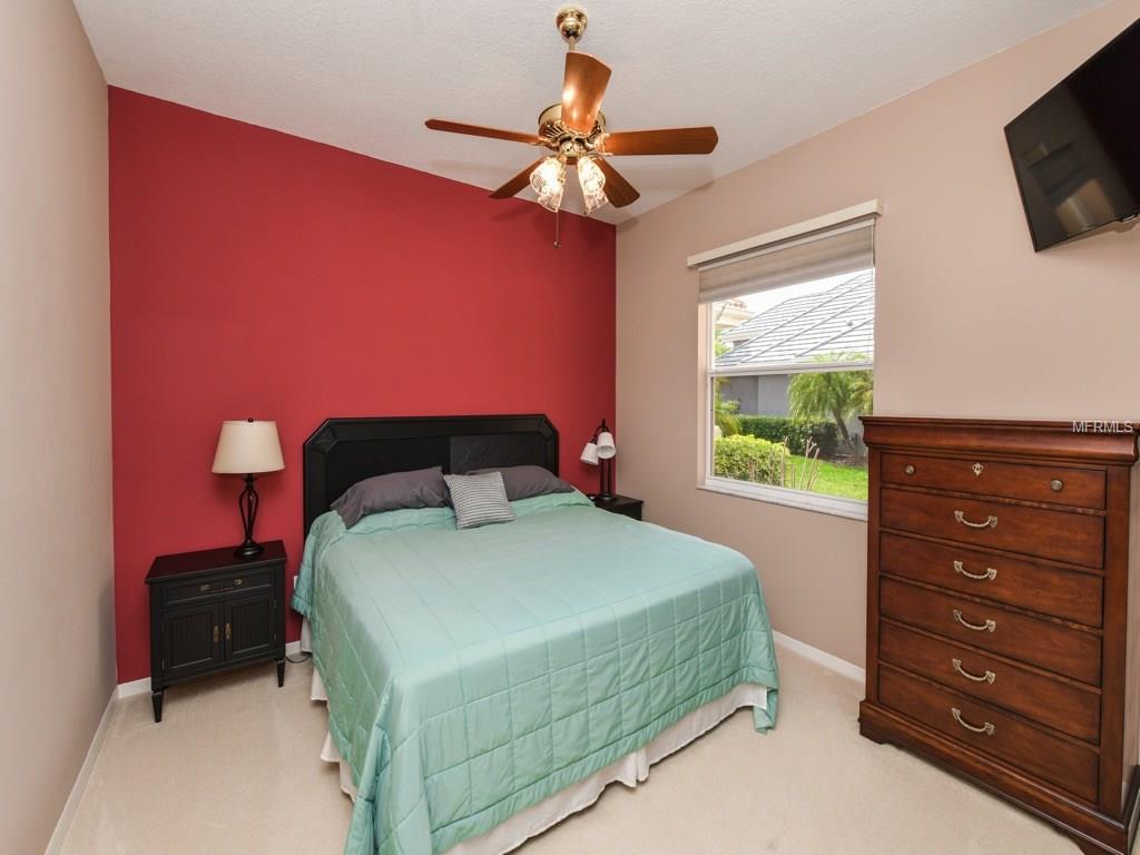 303 STONE BRIAR CREEK DRIVE, VENICE, Florida 34292, 3 Bedrooms Bedrooms, 11 Rooms Rooms,3 BathroomsBathrooms,Residential,For sale,STONE BRIAR CREEK,N5916370