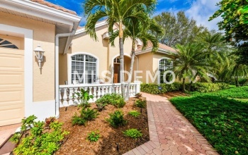 303 STONE BRIAR CREEK DRIVE, VENICE, Florida 34292, 3 Bedrooms Bedrooms, 11 Rooms Rooms,3 BathroomsBathrooms,Residential,For sale,STONE BRIAR CREEK,N5916370