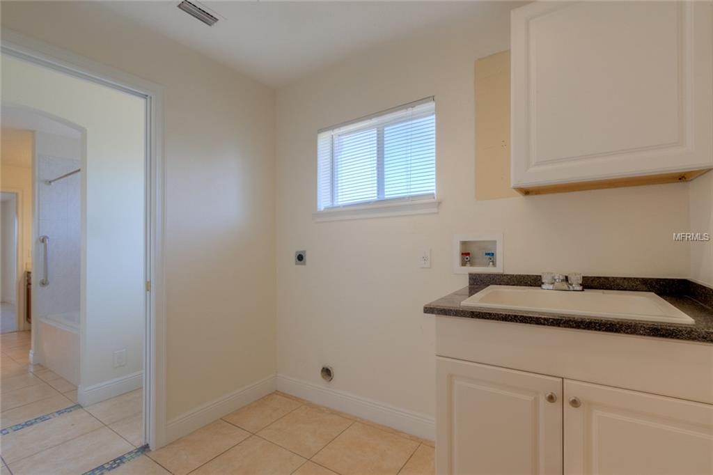 36 JASMINE DRIVE, DEBARY, Florida 32713, 3 Bedrooms Bedrooms, 5 Rooms Rooms,2 BathroomsBathrooms,Residential,For sale,JASMINE,O5561622