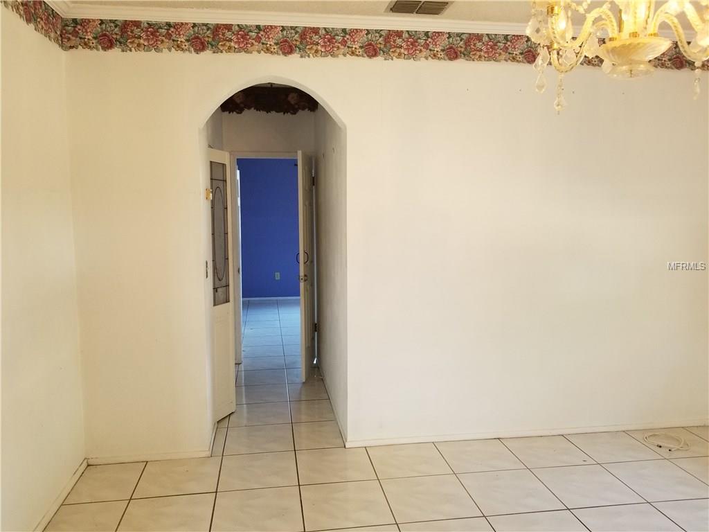 6309 S ADELIA AVENUE, TAMPA, Florida 33616, 3 Bedrooms Bedrooms, 3 Rooms Rooms,2 BathroomsBathrooms,Residential,For sale,ADELIA,T2928344