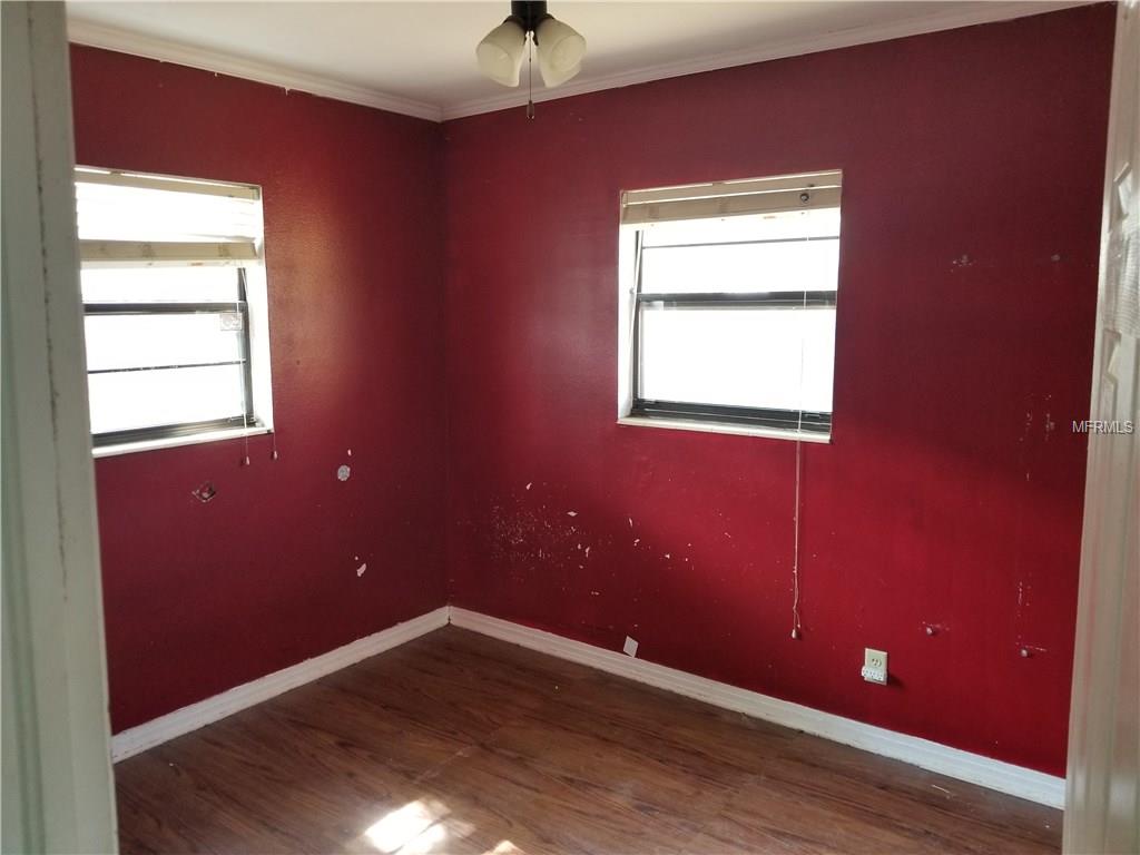 6309 S ADELIA AVENUE, TAMPA, Florida 33616, 3 Bedrooms Bedrooms, 3 Rooms Rooms,2 BathroomsBathrooms,Residential,For sale,ADELIA,T2928344