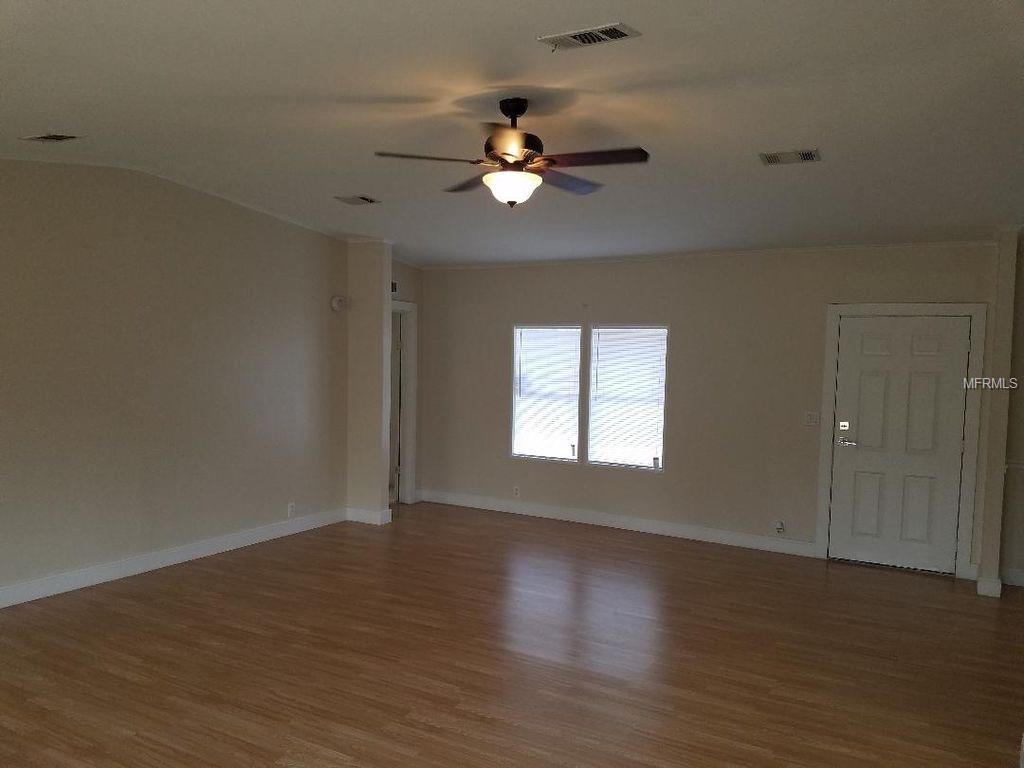 9060 ATLAS DRIVE, SAINT CLOUD, Florida 34773, 3 Bedrooms Bedrooms, 6 Rooms Rooms,2 BathroomsBathrooms,Residential,For sale,ATLAS,S4857069